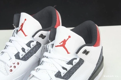 3 FIRE SE VERSION） DENIM RED（JANPAN JORDAN AIR 0906